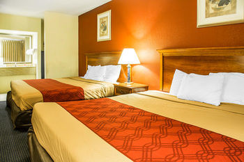 Econo Lodge Norwalk Exterior foto